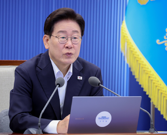 이재명 대통령이 6일 청와대에서 열린 수석보좌관회의에서 발언하고 있다. 2026.8.6 [청와대통신사진기자단] [사진=연합뉴스]