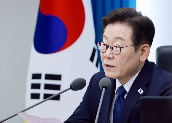 이재명 대통령이 4일 서울 용산 대통령실 청사에서 열린 9차 수석&middot;보좌관 회의에서 발언하고 있다. 2025.9.4 [대통령실통신사진기자단] [사진=연합뉴스]