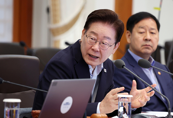 이재명 대통령이 25일 청와대에서 열린 국무회의에서 발언하고 있다. 2026.8.25 [청와대통신사진기자단] [사진=연합뉴스]