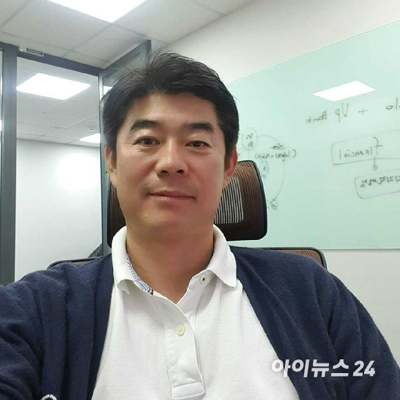 이정훈 (주)핑거 전무