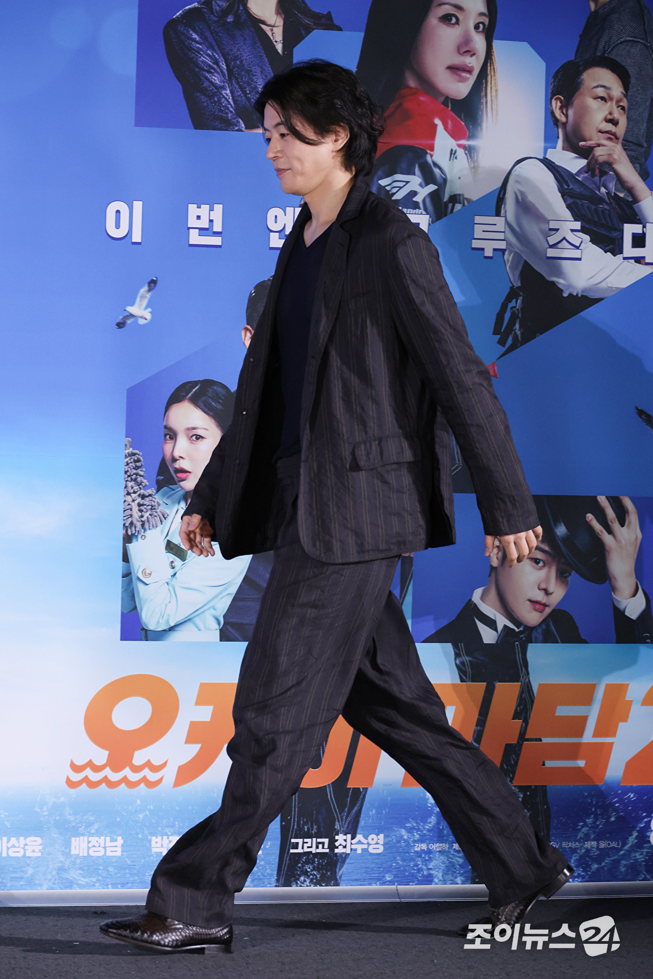 배우 이상윤이 13일 오전 서울 용산구 CGV 용산아이파크몰점에서 진행된 영화 '오케이 마담2'(감독 이철하) 제작보고회에 참석해 포즈를 취하고 있다. [사진=문수지 기자]