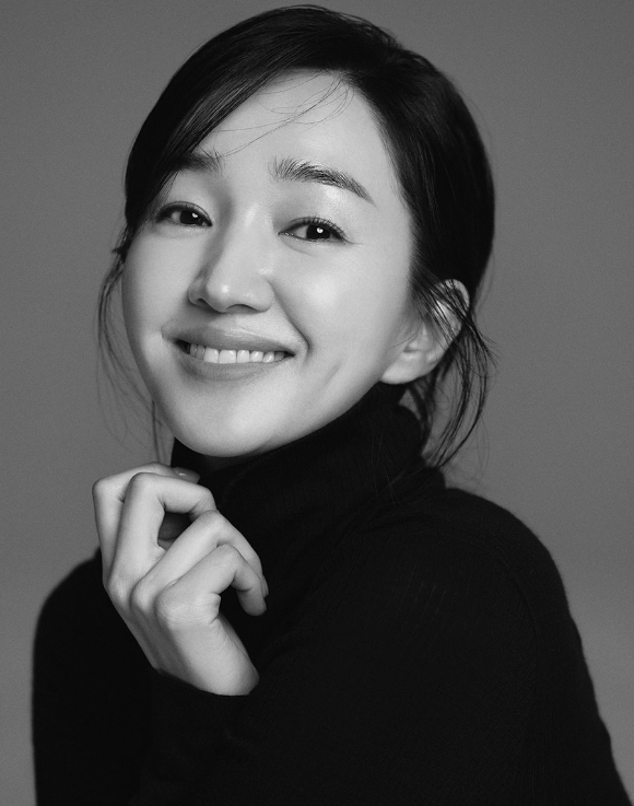 수애, 넥서스이엔엠과 전속계약⋯송지효와 한솥밥