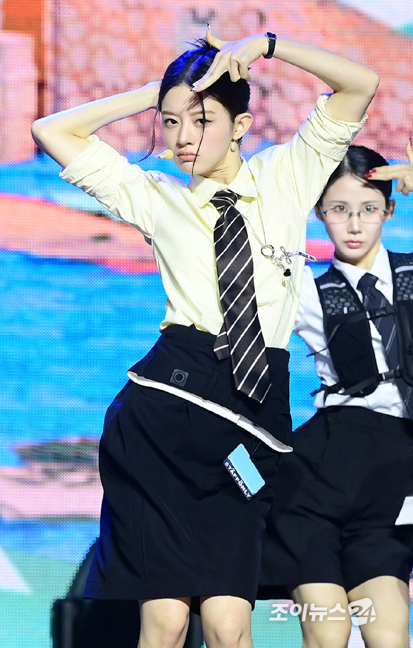 [포토] 아일릿 민주, 까칠한 매력