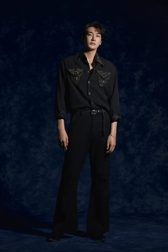 배우 김영광이 넷플릭스 시리즈 '트리거' 인터뷰에 앞서 포즈를 취하고 있다. [사진=넷플릭스]