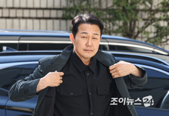 [포토] 박성웅, 임성근 재판 증인 출석
