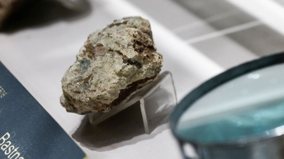 미국 트럼프 행정부가 국가 안보와 경제에 필수적인 핵심광물 공급망의 주도권을 중국에 내주지 않기 위해 동맹국 간 핵심광물 거래를 묶는 '무역 블록' 구상을 적극 내세우고 있다. 사진은 트럼프 대통령. [사진=로이터/연합뉴스]