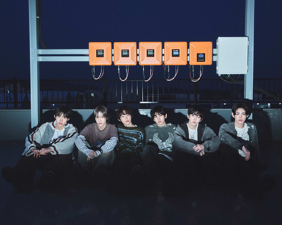 킥플립 단체 콘셉트 포토 [사진=JYP엔터테인먼트]