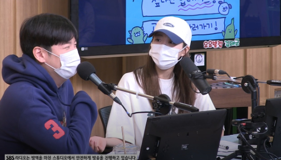 '컬투쇼' 이미주가 안테나와의 계약 당시 대표인 유희열이 했던 말을 전했다.[사진=SBS 라디오 캡처]