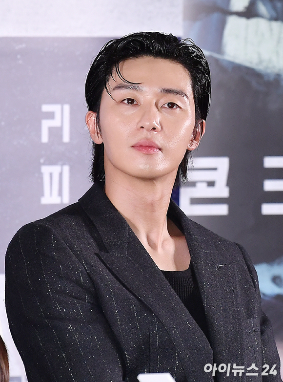 배우 박서준이 31일 오후 서울 송파구 롯데시네마 월드타워에서 열린 영화 '콘크리트 유토피아' 언론 시사회에 참석하고 있다. [사진=곽영래 기자]