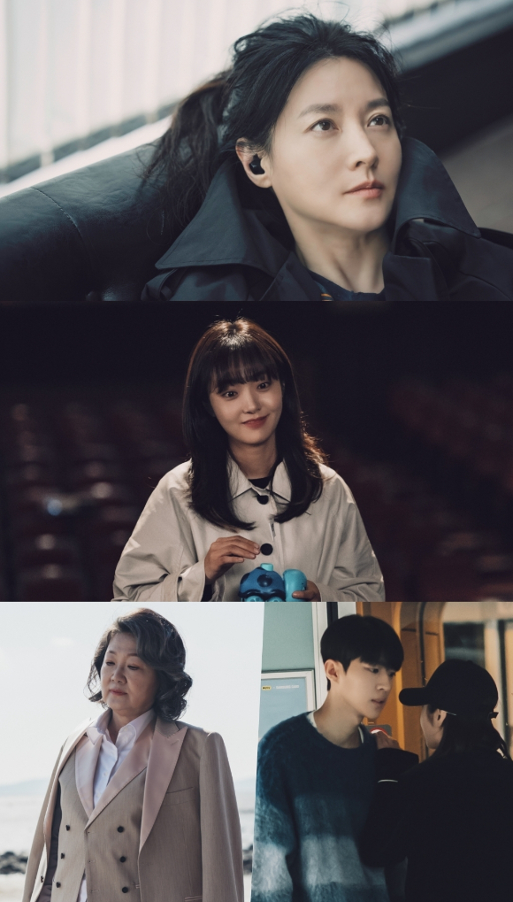 JTBC 토일드라마 '구경이' 이영애와 김혜준 등 [사진=JTBC]