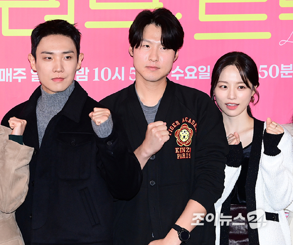 이영서 감독-배우 방효린-이준-정광수 감독-배우 배윤경-김아영-배은혜 감독-배우 문동혁이 11일 오후 서울 영등포동 CGV영등포에서 열린 2025 KBS 2TV 단막 프로젝트 '러브 : 트랙' 제작발표회에 참석하고 있다. [사진=정소희 기자]