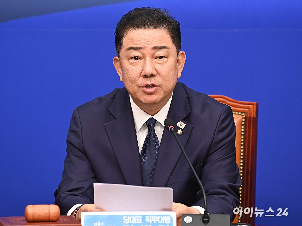 김병기 더불어민주당 당대표 직무대행 겸 원내대표가 28일 오전 서울 여의도 국회에서 열린 최고위원회의에서 발언하고 있다. [사진=곽영래 기자]