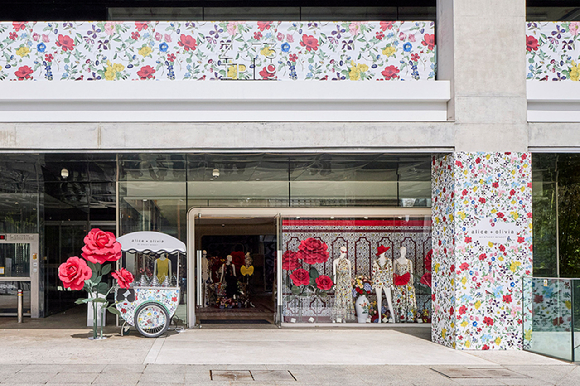 앨리스 앤 올리비아의 한남 팝업 스토어 [사진=삼성물산]