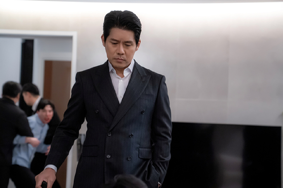 &apos;에스콰이어&apos; 길은성, 반전의 키⋯분량 넘는 압도적 존재감