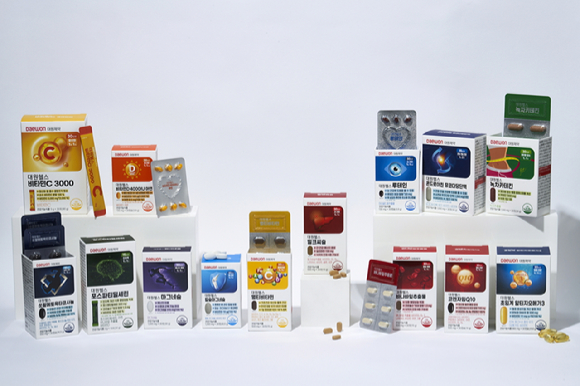 대원헬스가 이랜드 킴스클럽과 협업해 건강기능식품 14종을 출시했다. [사진=대원제약]