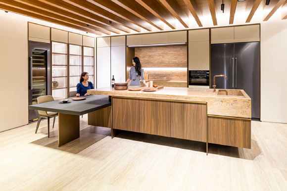 한샘넥서스의 '넥서스 플래그십 서울 갤러리'에 전시된 다다의 '라티오' 제품. [사진=한샘]