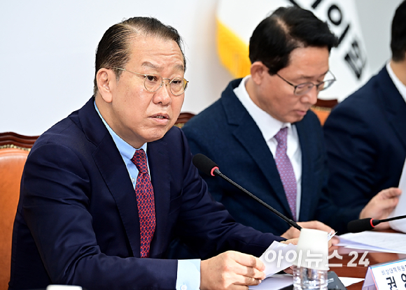 권영세 국민의힘 비상대책위원장이 13일 오전 서울 여의도 국회에서 열린 비상대책위원회의에서 발언하고 있다. [사진=곽영래 기자]