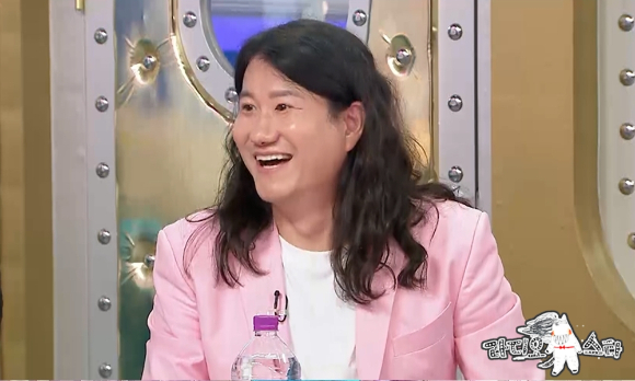 임우일이 '라디오스타'에 출연해 이야기를 하고 있다. [사진=MBC]