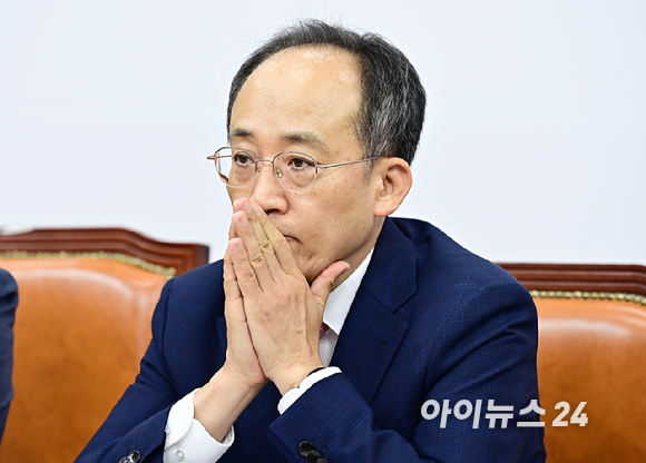 추경호 국민의힘 원내대표가 9일 오전 서울 여의도 국회에서 열린 최고위원회의에 참석하고 있다. [사진=곽영래 기자]