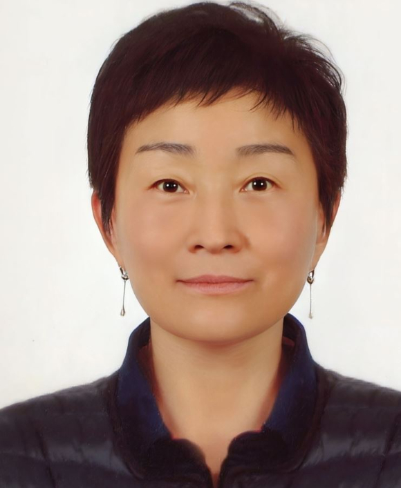 교통사고를 정신을 잃고 뇌사 상태에 빠진 60대 환경미화원이 2명에게 새로운 삶은 선물하고 하늘의 별이 됐다. 사진은 기증자 홍연복 씨. [사진=한국장기기증조직원]