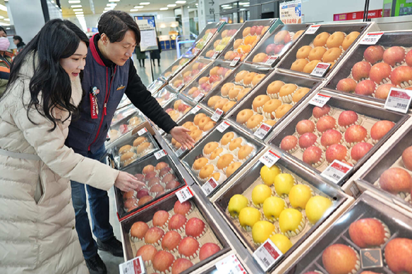 이마트는 오는 7일부터 설 선물세트 본 판매에 돌입한다. [사진=이마트]