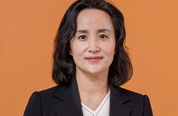 2025년은 복합 위기 전개와 디지털 전환에 따라 &lsquo;사회적 불안&rsquo;이 고조되는 해가 될 것으로 예측됐다. [사진=STEPI]