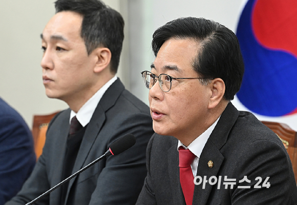 송언석 국민의힘 원내대표가 30일 서울 여의도 국회에서 열린 최고위원회의에서 발언하고 있다. [사진=곽영래 기자]