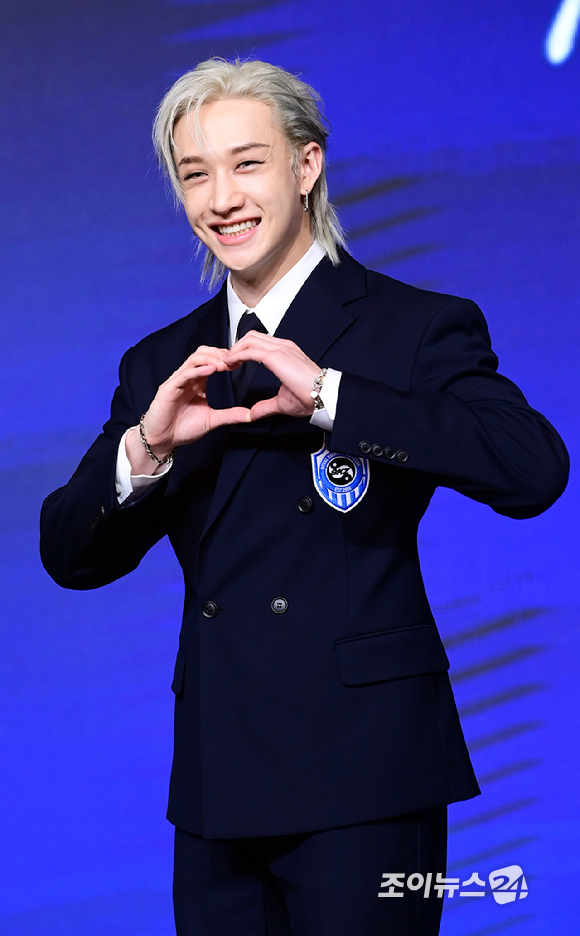 그룹 스트레이키즈 방찬이&nbsp;22일 오전 서울 영등포구 여의도 콘래드호텔에서 열린&nbsp;스트레이키즈(Stray Kids) 정규 4집 '카르마' 발매 기념 기자간담회에서 포즈를 취하고 있다. [사진=정소희 기자]