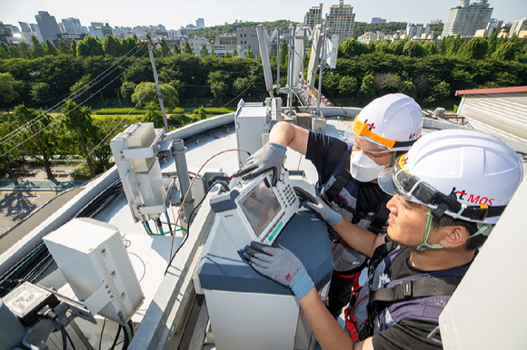 5G 평균 다운로드 속도 KT 1위⋯SKT는 체감품질 1위