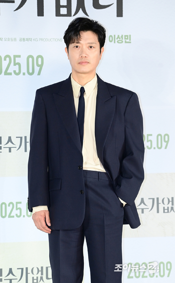 배우 박희순이 19일 오전 서울 용산구 CGV아이파크몰점에서 열린 영화 '어쩔수가없다'(감독 박찬욱) 제작보고회에 참석하고 있다. [사진=정소희 기자]