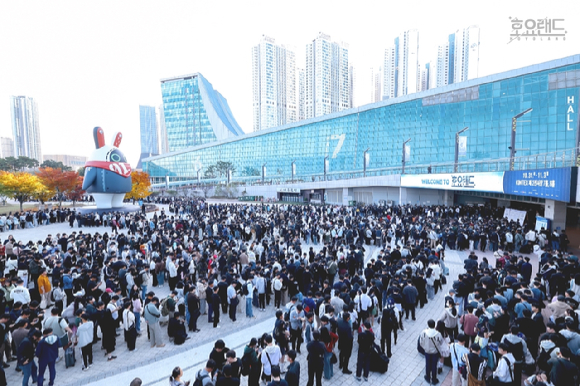 서브컬쳐 게임계에 큰 충격을 준 글로벌 히트작 '원신'. [사진=호요버스]