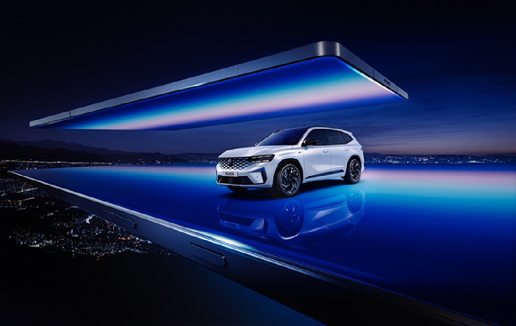 2026년형 르노 그랑 콜레오스 신규 컬러 새틴 유니버스 화이트. [사진=르노코리아]