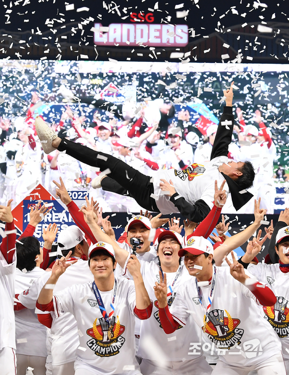 배우 이서진이 식당 영업에 도전한다. [사진=조이뉴스 포토DB]