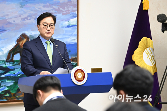 우원식 국회의장이 22일 오후 서울 여의도 국회에서 채해병 순직 국회 국정조사 관련 기자회견을 하고 있다. [사진=곽영래 기자]