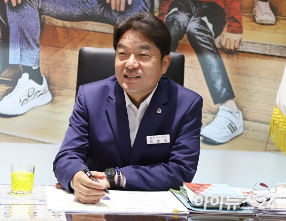 [인터뷰] 장준용 부산 동래구청장 "쌓아온 변화, 주민 일상 속 성과로... - 뉴스 썸네일 이미지