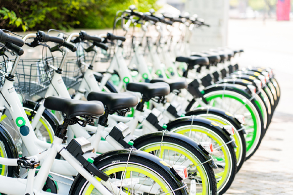 서울시 공공자전거 '따릉이'가 올해로 도입 10주년을 맞아 '3시간 이용권'을 새롭게 선보인다. 사진은 따릉이가 대여&middot;반납 장소에 비치돼 있는 모습. [사진=서울시]