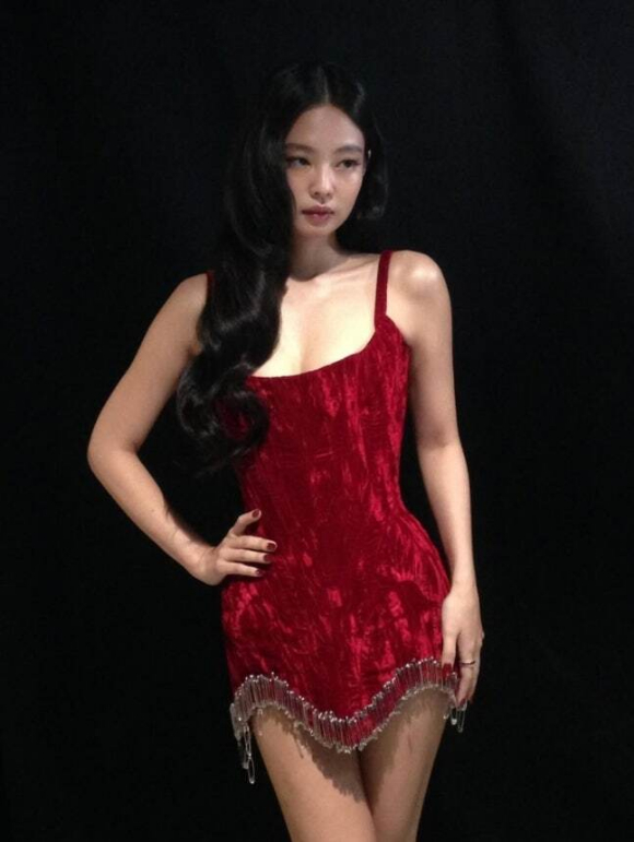 제니 [사진=제니 SNS]