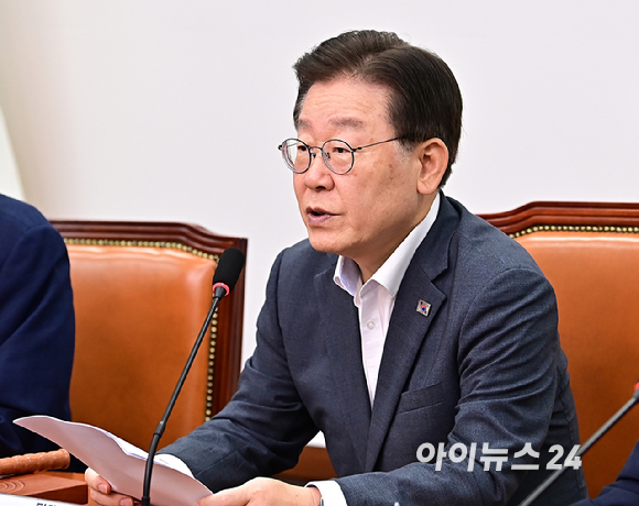 이재명 더불어민주당 대표가 23일 오전 서울 여의도 국회에서 열린 최고위원회의에서 발언하고 있다. [사진=곽영래 기자]