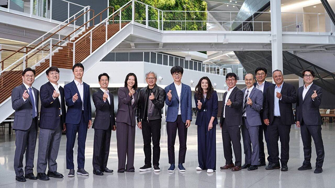 네이버, 엔비디아와 동맹 맺고 AI 팩토리 승부수 [종합2]