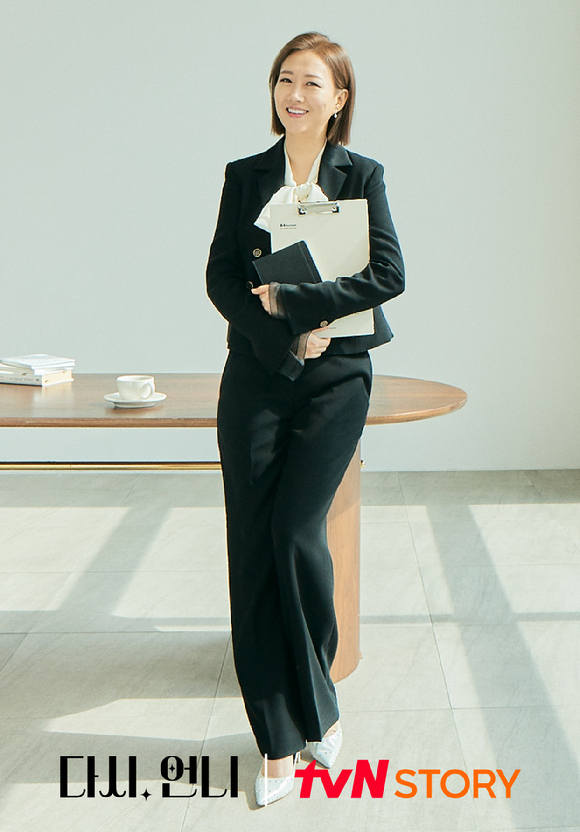 tvN STORY '다시, 언니' 장윤정의 인터뷰가 공개됐다. [사진=tvN STORY]