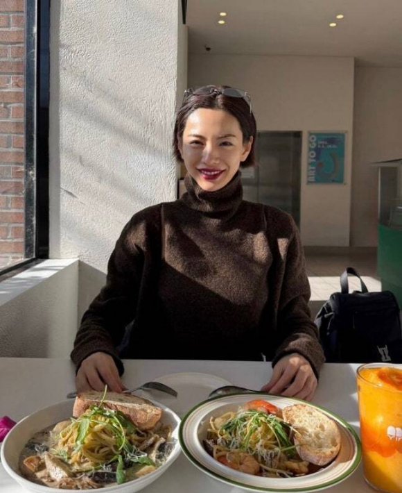 나나 [사진=나나 SNS]