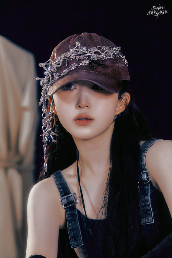 엔믹스 해원 규진 콘셉트 포토 [사진=JYP엔터테인먼트]