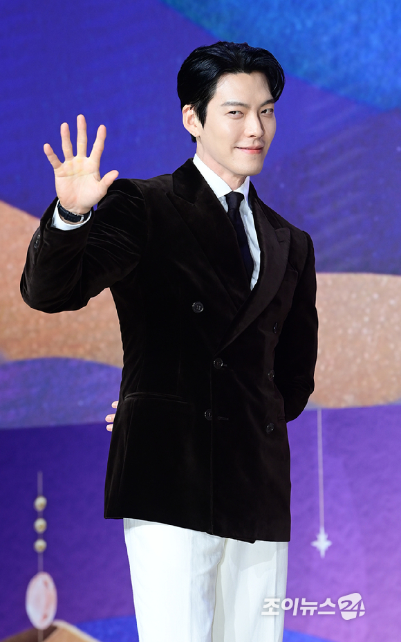 배우 김우빈이 29일 오후 서울 강남구 역삼동 조선 팰리스 서울 강남에서 열린 넷플릭스 새 시리즈 '다 이루어질지니' 제작발표회에 참석하고 있다. [사진=정소희 기자]