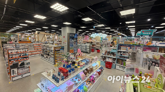 지난 5일 경기도 의왕 다이소 이마트의왕점 내부 전경. [사진=진광찬 기자]